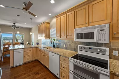 230 Palisade Loop, Gun Barrel City, TX 75156 - Photo 12