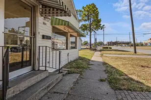 304 N Catherine St, Terrell, TX 75160 - Photo 2