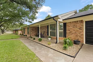 1124 Green River Trail, Cleburne, TX 76033 - Photo 4