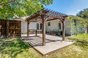 11609 Colmar St, Dallas, TX 75218 - Photo 32