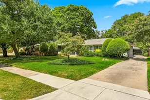 3509 Waldorf Dr, Dallas, TX 75229 - Photo 2
