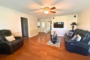 6004 Lakehurst Dr, Arlington, TX 76016 - Photo 12