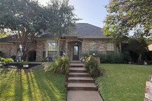 6004 Lakehurst Dr, Arlington, TX 76016 - Photo 4