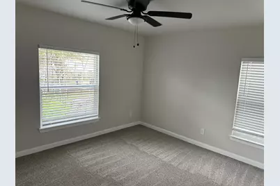 1610 Cherry Avenue, Corsicana, TX 75110 - Photo 10