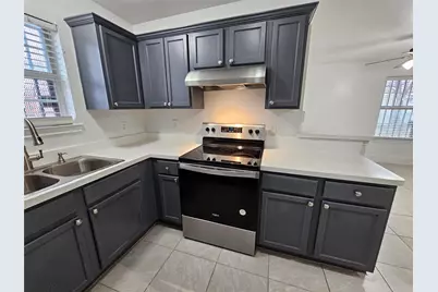 1615 Herald Street #1613, Dallas, TX 75215 - Photo 8