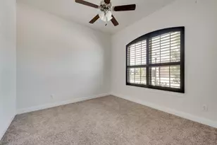 11104 Canyon Mine Dr, Aubrey, TX 76227 - Photo 12