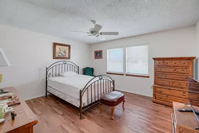 3824 Fox Hollow Drive, Bedford, TX 76021 - Photo 20