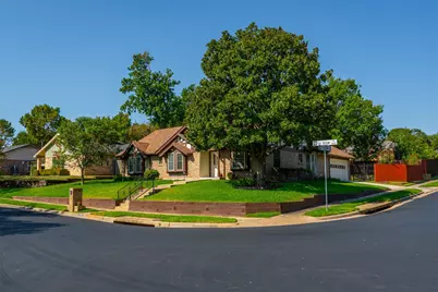 3824 Fox Hollow Drive, Bedford, TX 76021 - Photo 4