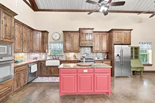 259 County Rd 1409, Morgan, TX 76671 - Photo 6
