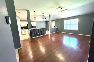 10356 Bradshaw Dr, Fort Worth, TX 76108 - Photo 6