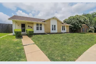 2112 Cedarcrest Drive, Carrollton, TX 75007 - Photo 12