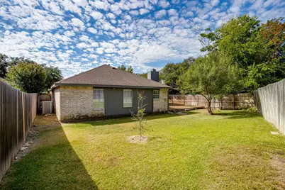 7550 Deerlodge Trail, Fort Worth, TX 76137 - Photo 32