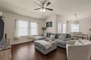 3016 Jackal Dr, Lorena, TX 76655 - Photo 2