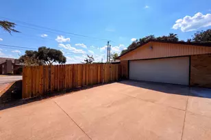 2602 Emberwood Dr, Garland, TX 75043 - Photo 16