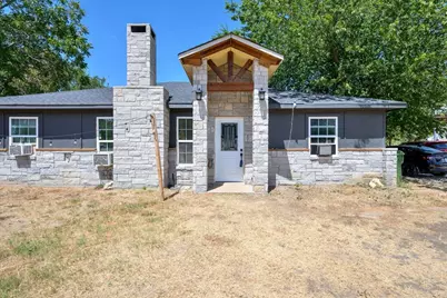 4506 Garden View Drive, Granbury, TX 76049 - Photo 2