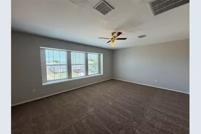 8512 Prairie Wind Trail, Fort Worth, TX 76134 - Photo 8