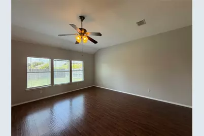 8512 Prairie Wind Trail, Fort Worth, TX 76134 - Photo 2