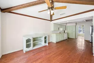 249 Creekwood Dr, Lancaster, TX 75146 - Photo 12