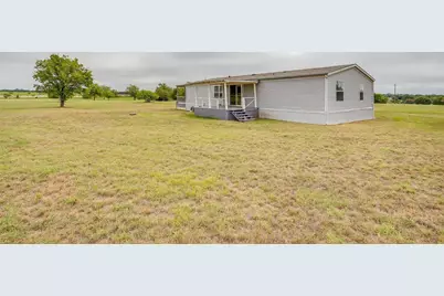9064 Summit Court E, Cleburne, TX 76033 - Photo 34
