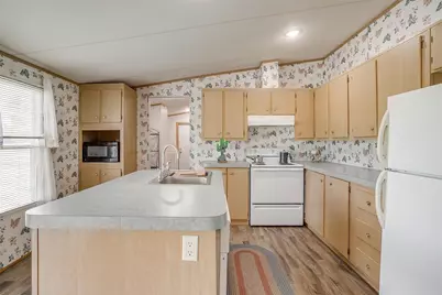9064 Summit Court E, Cleburne, TX 76033 - Photo 20