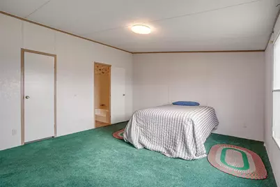 9064 Summit Court E, Cleburne, TX 76033 - Photo 28
