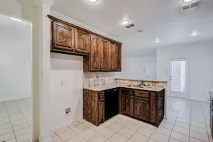 1037 Kyan Ln, Carrollton, TX 75006 - Photo 14