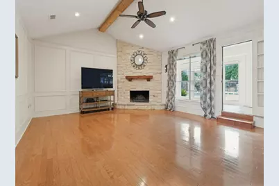 618 Brent Drive, Arlington, TX 76012 - Photo 4