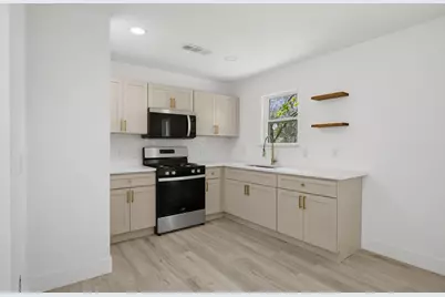 5508 Alter Drive, Fort Worth, TX 76119 - Photo 6