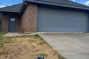 2923 River Ridge Ct, Granbury, TX 76048 - Photo 1