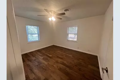 115 Burl Street, Corinth, TX 76208 - Photo 8