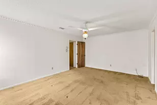 4405 Kingswick Dr, Arlington, TX 76016 - Photo 16