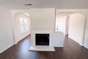 441 Longshore Dr, Little Elm, TX 75068 - Photo 8