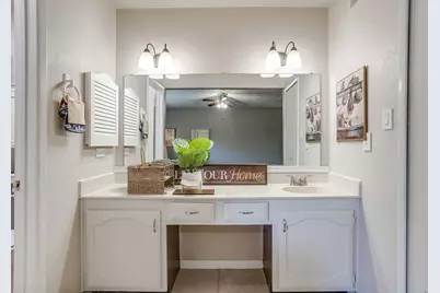 7913 Bermejo Road, Fort Worth, TX 76112 - Photo 24