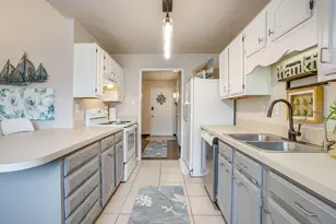 7913 Bermejo Rd, Fort Worth, TX 76112 - Photo 16