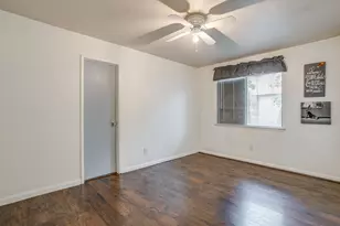 7913 Bermejo Rd, Fort Worth, TX 76112 - Photo 30