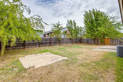 7913 Bermejo Road, Fort Worth, TX 76112 - Photo 38