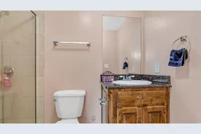 813 Beacon Hill Drive, Irving, TX 75061 - Photo 12