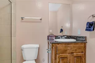 813 Beacon Hill Dr, Irving, TX 75061 - Photo 12