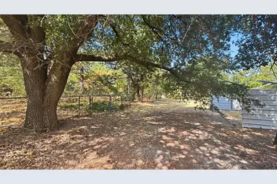 1027 Highway 377 N, Whitesboro, TX 76273 - Photo 4
