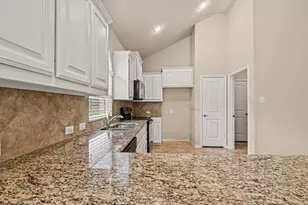 1232 Scott Dr, Weatherford, TX 76087 - Photo 10