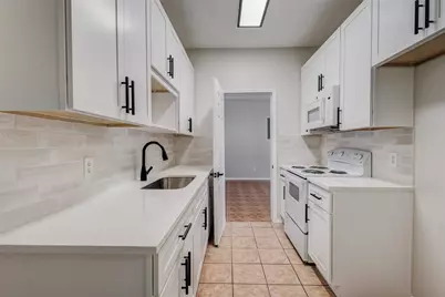 [Address not provided], Grand Prairie, TX 75050 - Photo 8