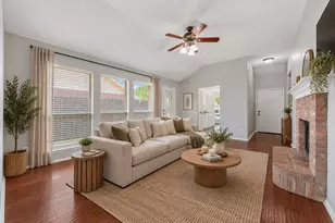2054 Wild Creek Ct, Dallas, TX 75253 - Photo 2