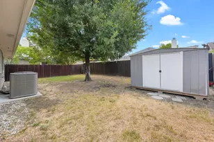 2054 Wild Creek Ct, Dallas, TX 75253 - Photo 6