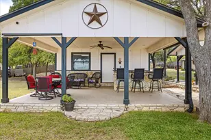 2537 Forest Park Dr, Granbury, TX 76048 - Photo 28