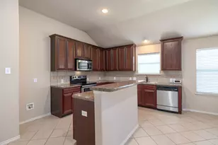6237 Chalk Hollow Dr, Fort Worth, TX 76179 - Photo 4