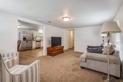 1205 W Birge Street, Sherman, TX 75092 - Photo 6