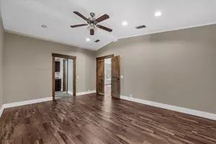 245 Windmill Ln, Waco, TX 76705 - Photo 10