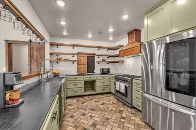 245 Windmill Lane, Waco, TX 76705 - Photo 8