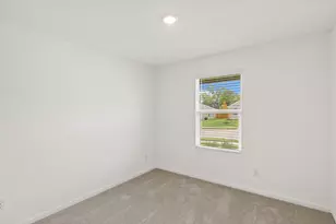 210 Hidden Mdws Dr, Sherman, TX 75092 - Photo 14