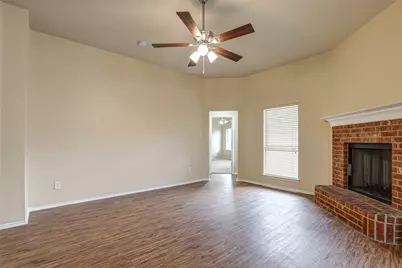 1125 Rio Bravo Drive, Glenn Heights, TX 75115 - Photo 2